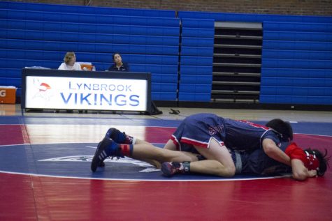 Viking wrestling team pins down all-season wins