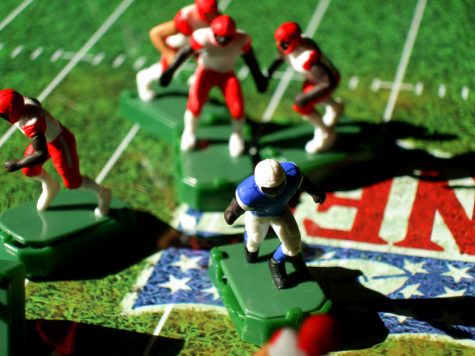 Students compete for virtual victory in fantasy football